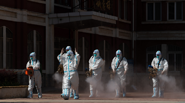 【為“寧”守護(hù)】讓考生放心 高考考場內(nèi)外消殺全覆蓋