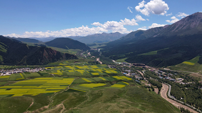 【“飛閱”中國】在盛夏，邂逅多彩卓爾山
