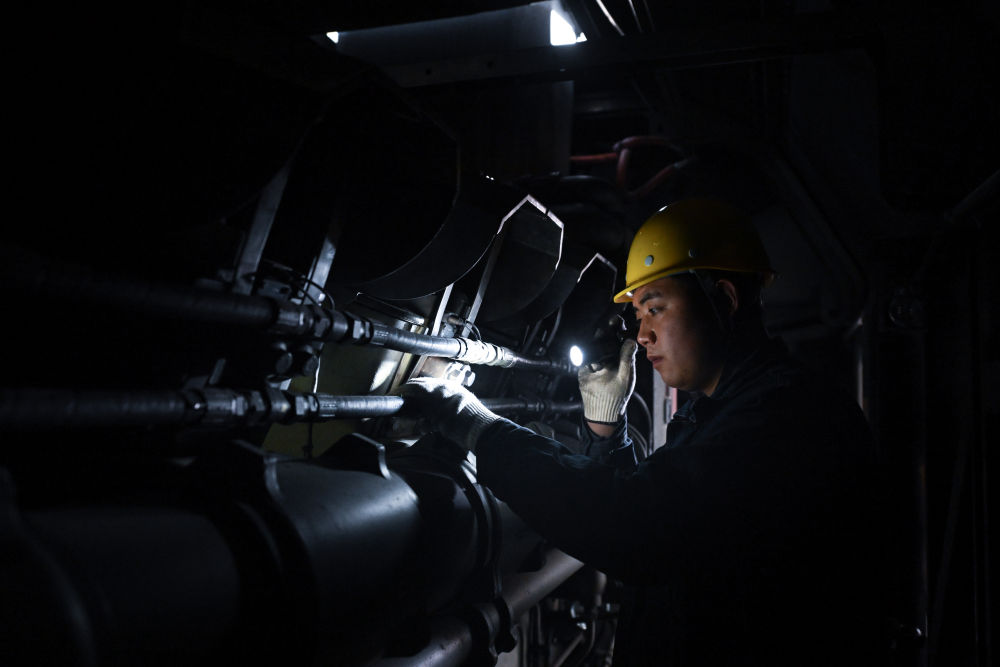 “95后”機(jī)車工長的首次春運(yùn)“大考”